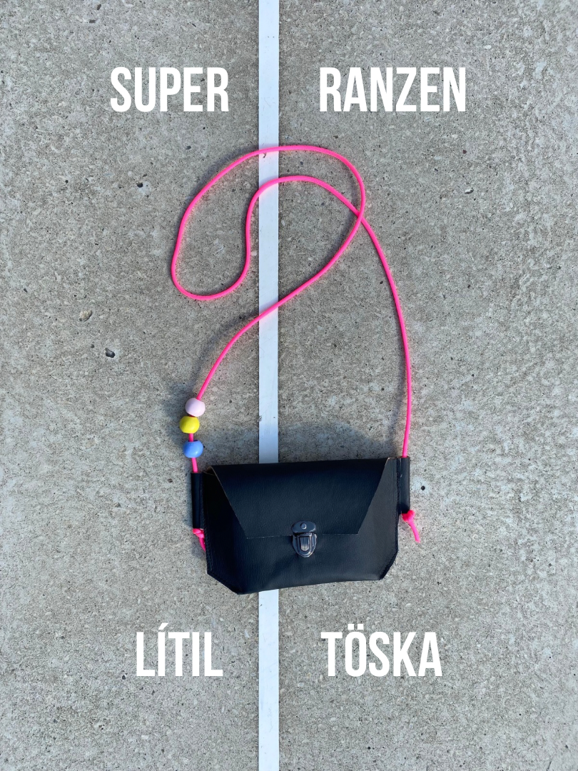 A LÍTIL TÖSKA