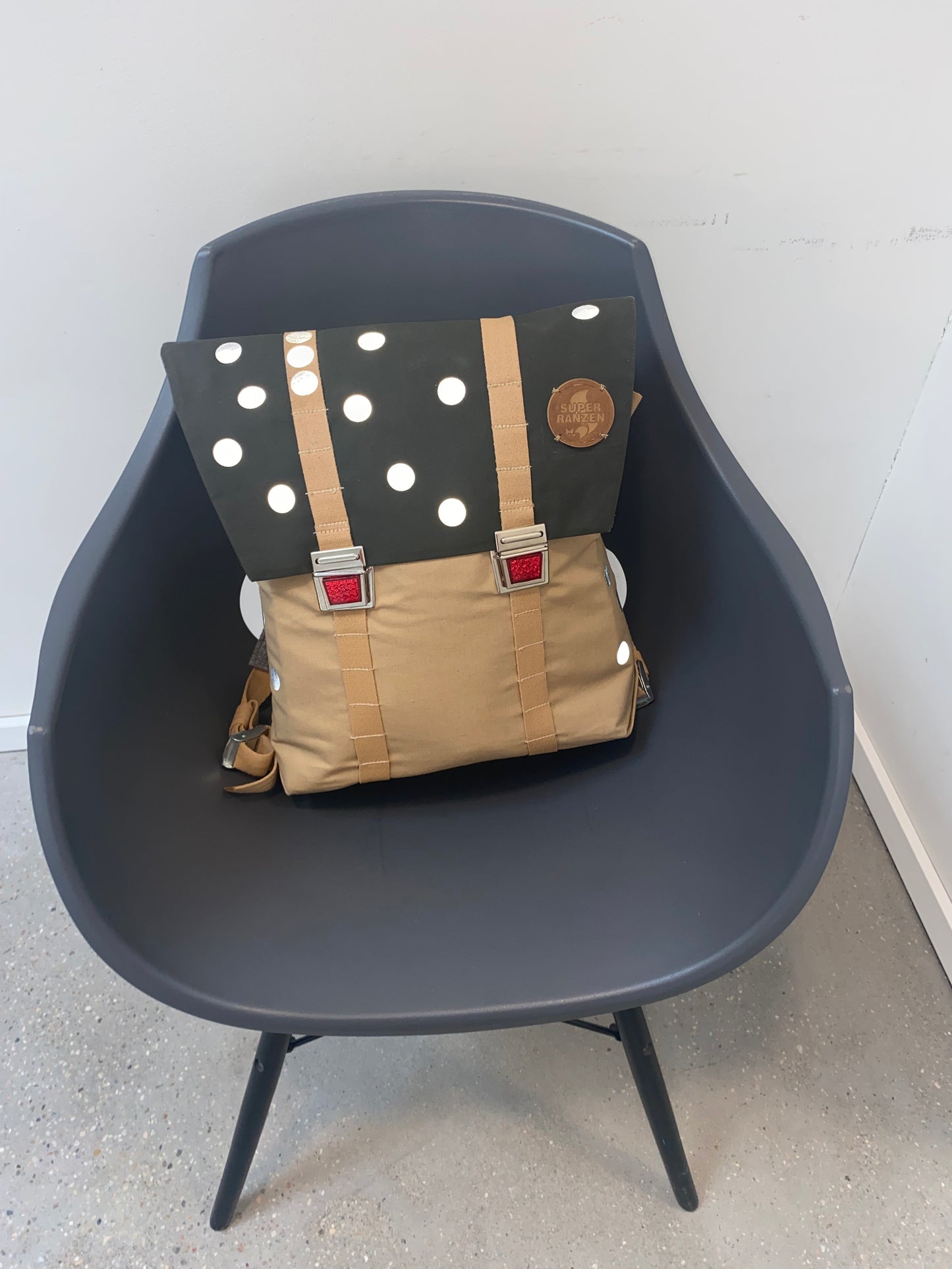 A Dots ReflectorSchulranzen      # Limited Sand-Forest Green